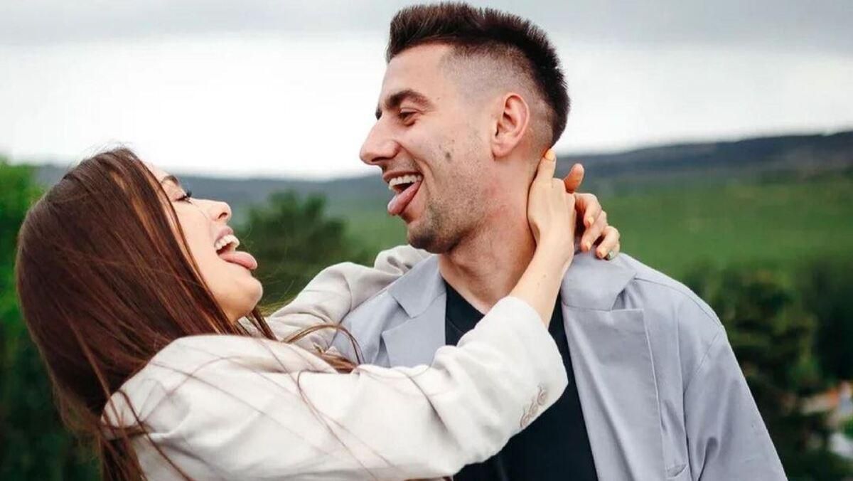 Ксенія Мішина та Олександр Еллерт засвітились на весіллі друзів: несподівані фото - Новини шоу-бізнесу - Showbiz Ксенія Мішина та Олександр Еллерт засвітились на весіллі друзів: несподівані фото - Новини шоу-бізнесу - Showbiz