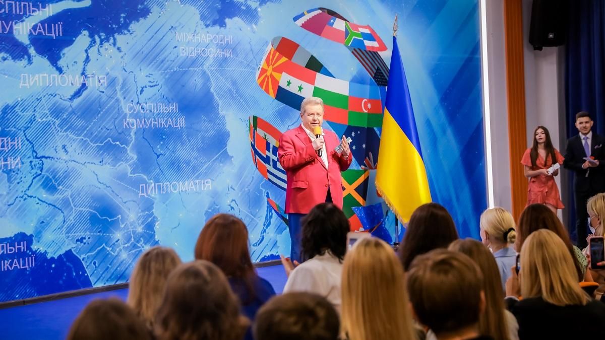 У кожному я бачу велике майбутнє України, – Михайло Поплавський - Showbiz