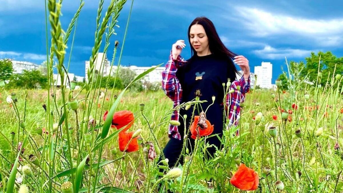 После глубокой депрессии и болезни матери: певица Sonya Kay возвращается на сцену После глубокой депрессии и болезни матери: певица Sonya Kay возвращается на сцену