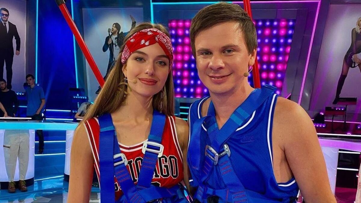 Подвійне щастя звалилося на голову, – дружина Дмитра Комарова про знайомство з чоловіком - Новини шоу-бізнесу - Showbiz Подвійне щастя звалилося на голову, – дружина Дмитра Комарова про знайомство з чоловіком - Новини шоу-бізнесу - Showbiz