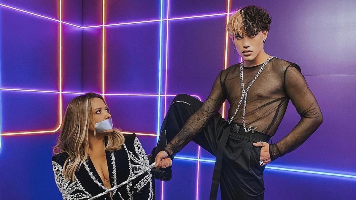 Наталія Могилевська поскандалила з відомим блогером: як він підставив співачку - Showbiz Наталія Могилевська поскандалила з відомим блогером: як він підставив співачку - Showbiz