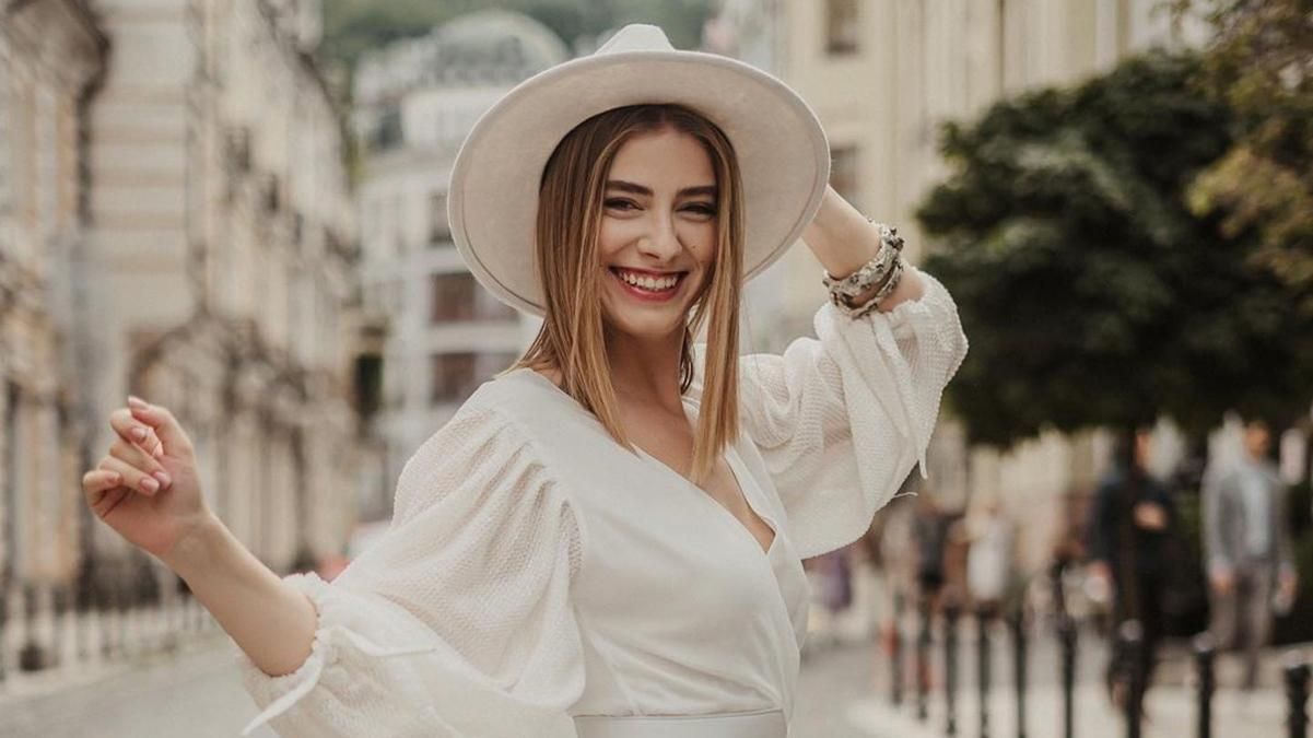 Дар'я Петрожицька з "Папіка" стала заслуженою артисткою України - Новини шоу-бізнесу - Showbiz Дар'я Петрожицька з "Папіка" стала заслуженою артисткою України - Новини шоу-бізнесу - Showbiz