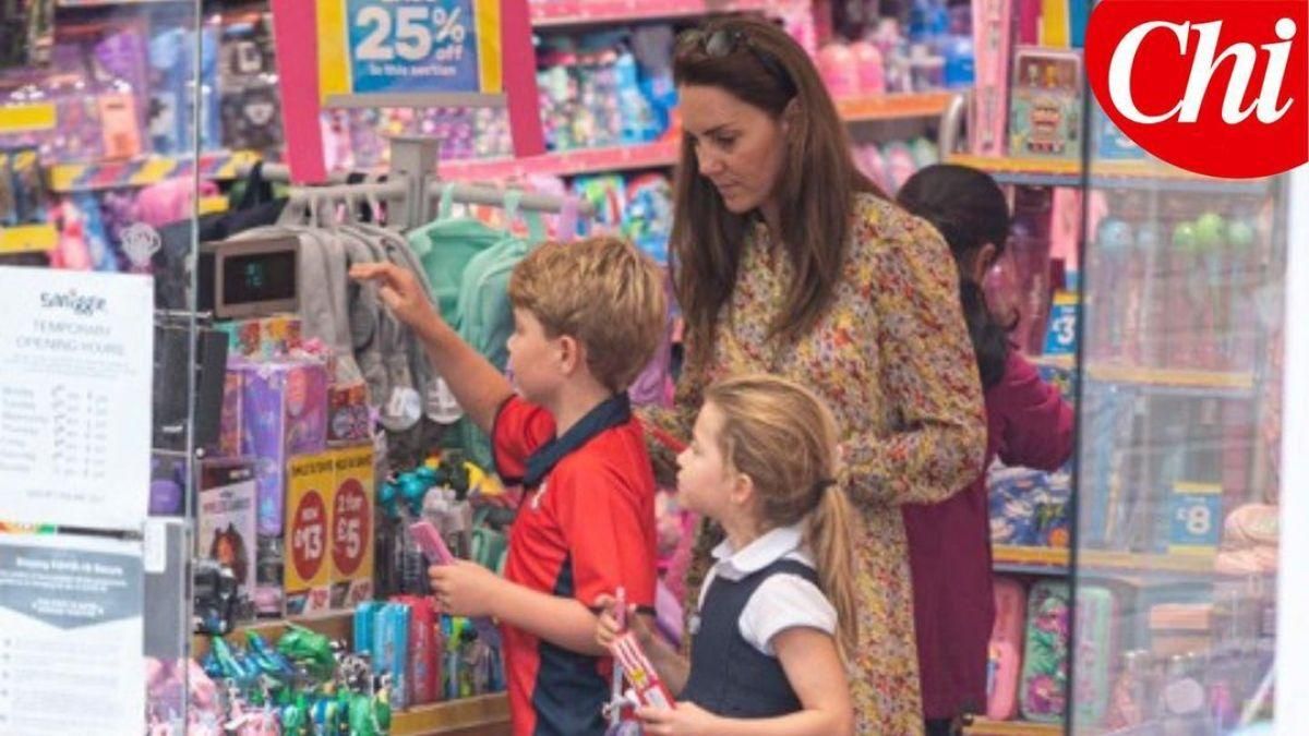 Вперше за 2 місяці: Кейт Міддлтон з дітьми побувала в магазині - Новини шоу-бізнесу - Showbiz