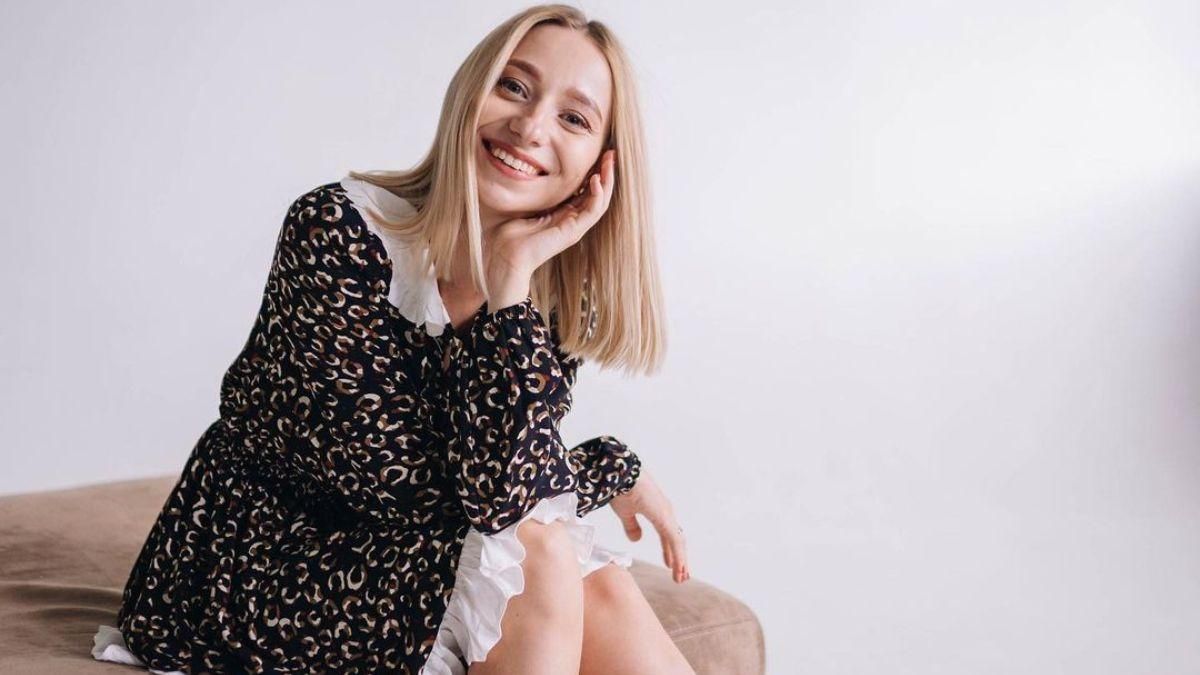 Дружина Віктора Павліка з сином відпочиває в Одесі: фото з набережної - Showbiz Дружина Віктора Павліка з сином відпочиває в Одесі: фото з набережної - Showbiz