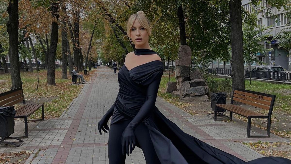 Леся Нікітюк повторила образ Кардашян: фото в костюмі total black і неоднозначна реакція фанів - Showbiz
