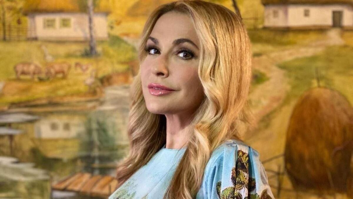 Ольга Сумська розповіла, які подарунки отримала від чоловіка на 55-річчя - Новини шоу-бізнесу - Showbiz Ольга Сумська розповіла, які подарунки отримала від чоловіка на 55-річчя - Новини шоу-бізнесу - Showbiz