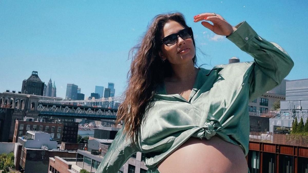 Модель plus-size Ешлі Грем вагітна двійнею: зворушливе відео - Новини шоу-бізнесу - Showbiz