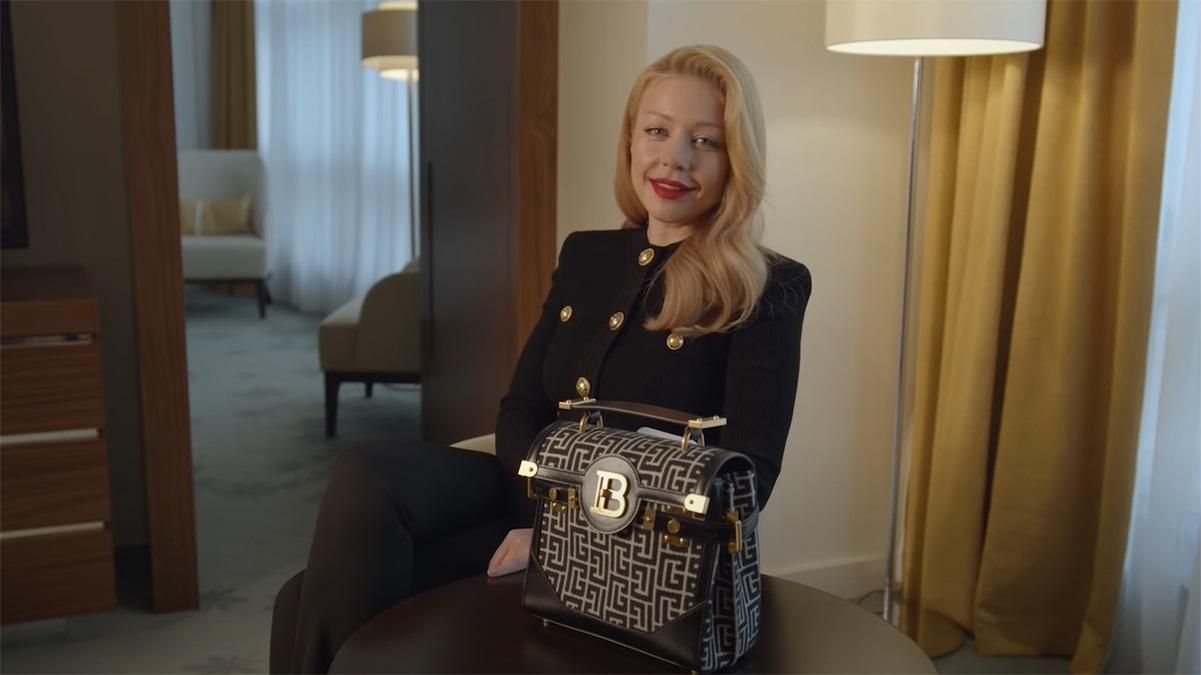 Тіна Кароль показала, що носить у своїй сумці за 62 тисячі гривень - Showbiz Тіна Кароль показала, що носить у своїй сумці за 62 тисячі гривень - Showbiz