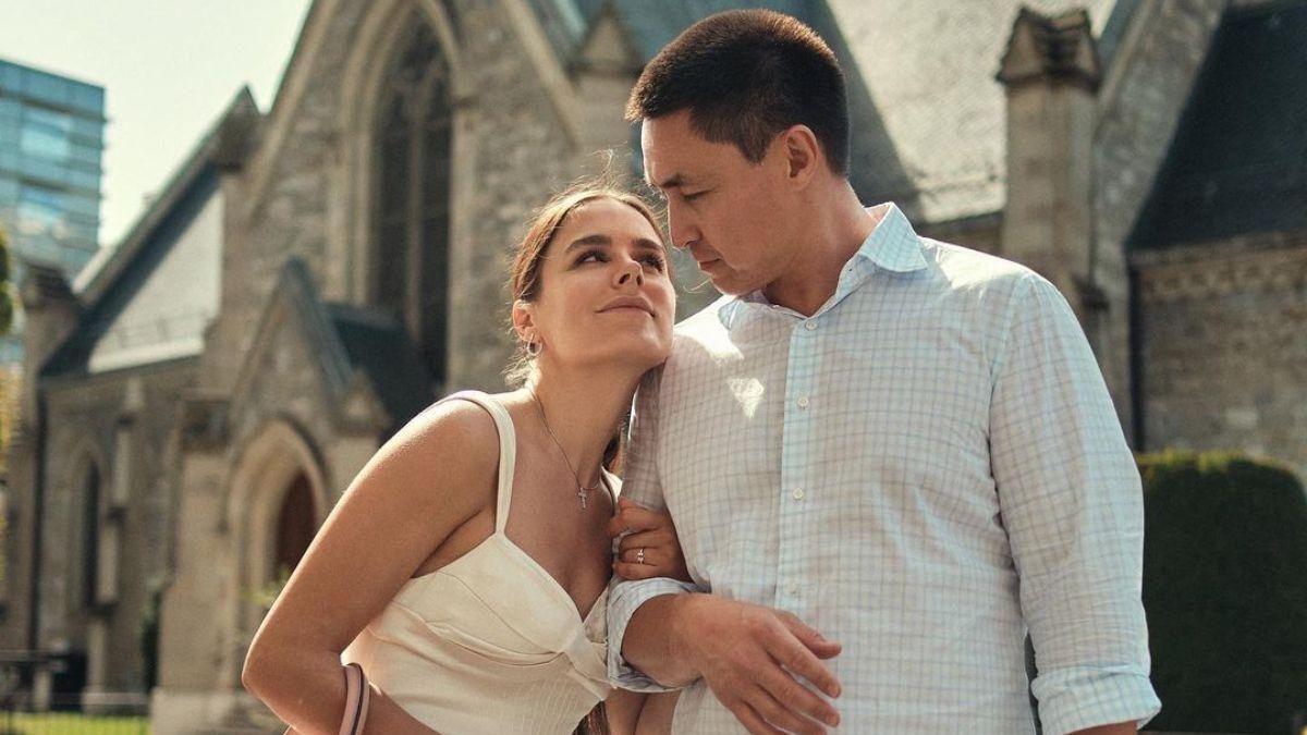 Ведуча "Танців з зірками" Іванна Онуфрійчук опублікувала зворушливі фото з чоловіком - Новини шоу-бізнесу - Showbiz Ведуча "Танців з зірками" Іванна Онуфрійчук опублікувала зворушливі фото з чоловіком - Новини шоу-бізнесу - Showbiz