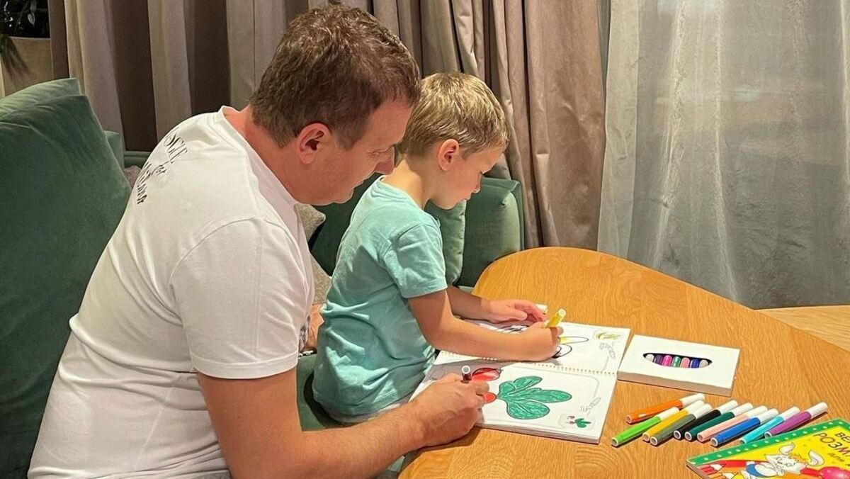 Юрій Горбунов показав, як провів вечір зі старшим сином: миловидне фото - Новини шоу-бізнесу - Showbiz Юрій Горбунов показав, як провів вечір зі старшим сином: миловидне фото - Новини шоу-бізнесу - Showbiz