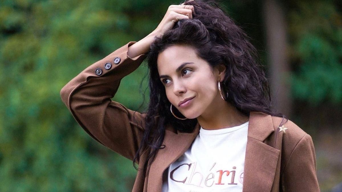 У штанах і топі: Настя Каменських зігрівається запальним танцем - Showbiz У штанах і топі: Настя Каменських зігрівається запальним танцем - Showbiz