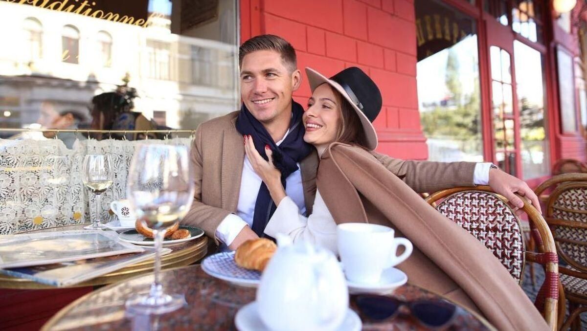 Дружина Володимира Остапчука оригінально привітала чоловіка з днем народження - Новини шоу-бізнесу - Showbiz Дружина Володимира Остапчука оригінально привітала чоловіка з днем народження - Новини шоу-бізнесу - Showbiz