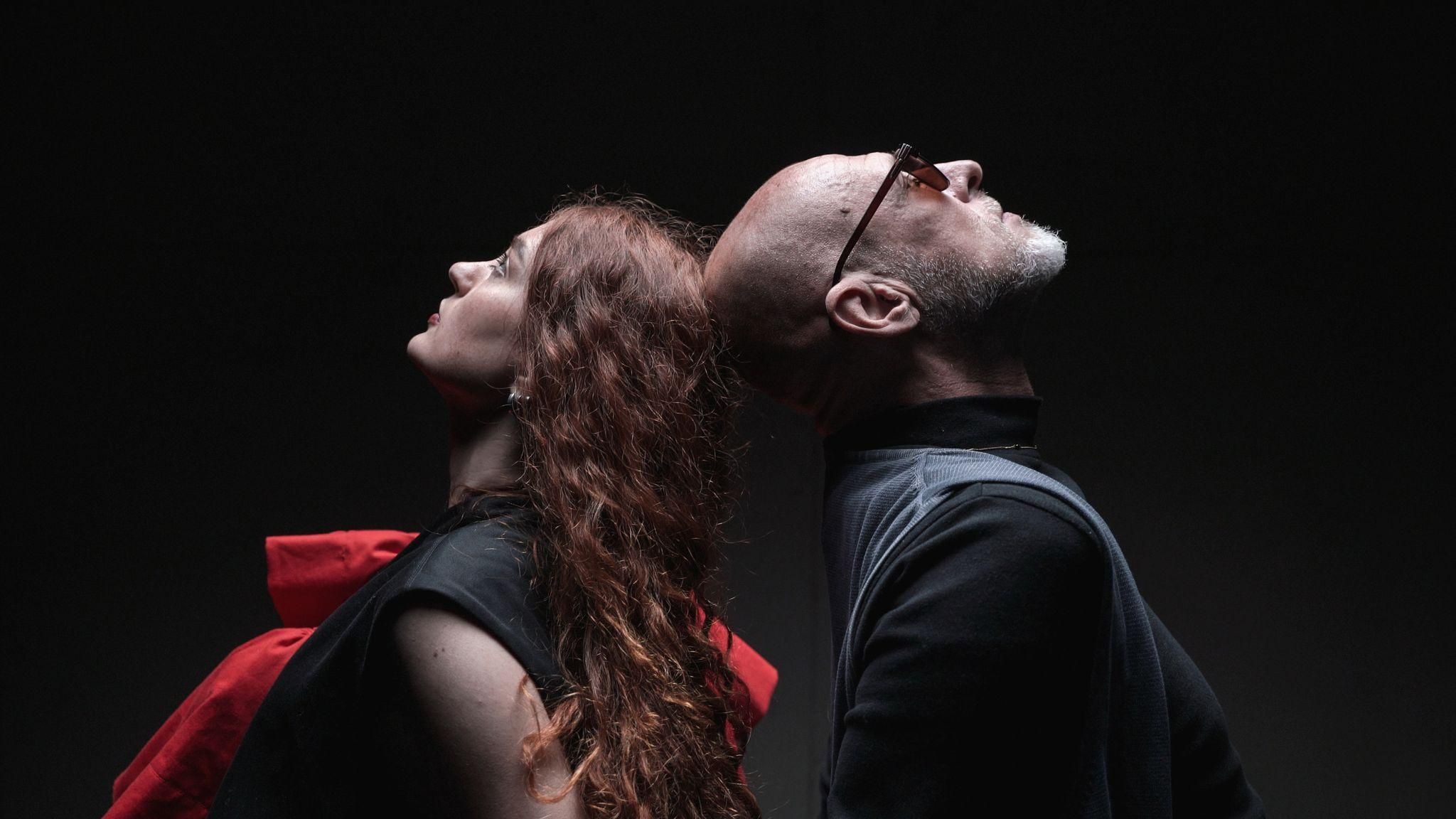 Учасниця "Голосу країни" OLVIA та Юрій Іздрик випустили драйвовий кліп на пісню "Губи липкі" - Новини шоу-бізнесу - Showbiz Учасниця "Голосу країни" OLVIA та Юрій Іздрик випустили драйвовий кліп на пісню "Губи липкі" - Новини шоу-бізнесу - Showbiz