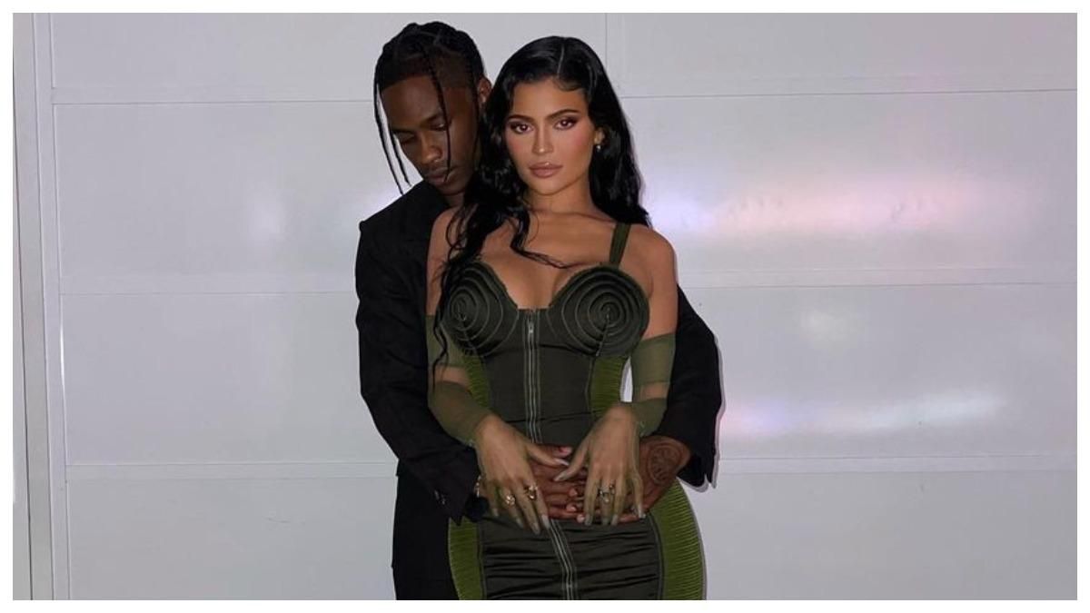 Кайлі Дженнер народила другого малюка: перше фото - Showbiz Кайлі Дженнер народила другого малюка: перше фото - Showbiz