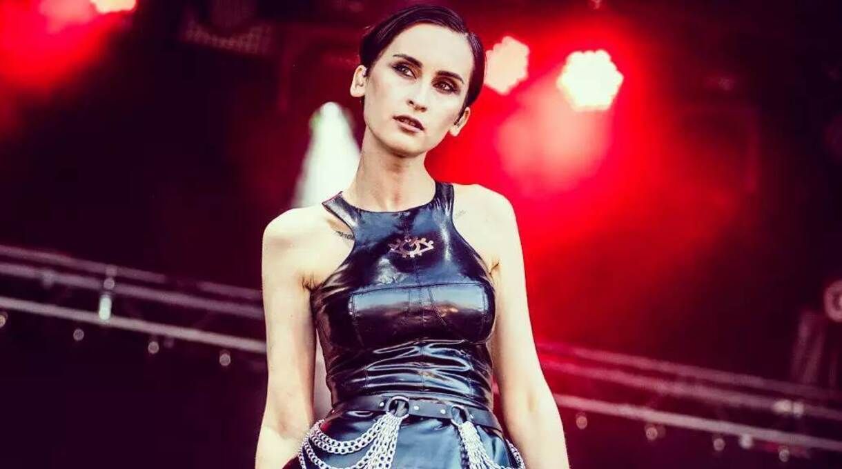 До мене часто проявляють цікавість жінки, – солістка Go_A розповіла про особисте життя - Новини шоу-бізнесу - Showbiz До мене часто проявляють цікавість жінки, – солістка Go_A розповіла про особисте життя - Новини шоу-бізнесу - Showbiz