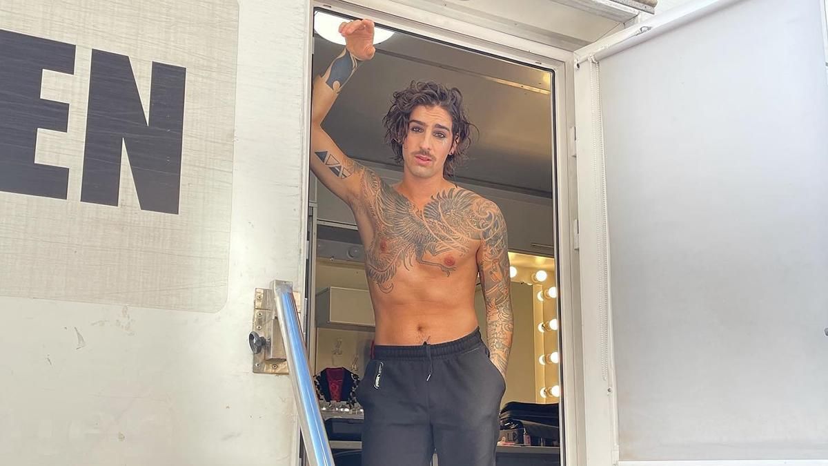 Володимира Дантеса сплутали з солістом гурту Måneskin: курйозна реакція мережі - Новини шоу-бізнесу - Showbiz Володимира Дантеса сплутали з солістом гурту Måneskin: курйозна реакція мережі - Новини шоу-бізнесу - Showbiz