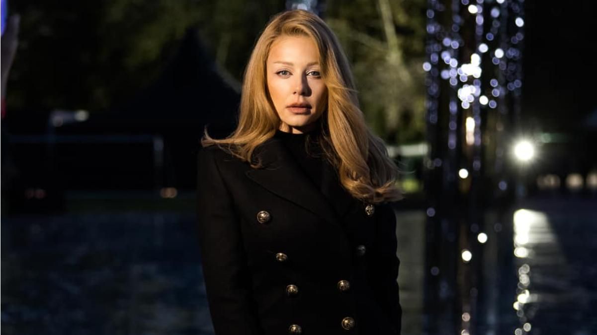 Тіна Кароль вшанувала жертв трагедії у Бабиному Яру: фото - Новини Києва - Showbiz Тіна Кароль вшанувала жертв трагедії у Бабиному Яру: фото - Новини Києва - Showbiz