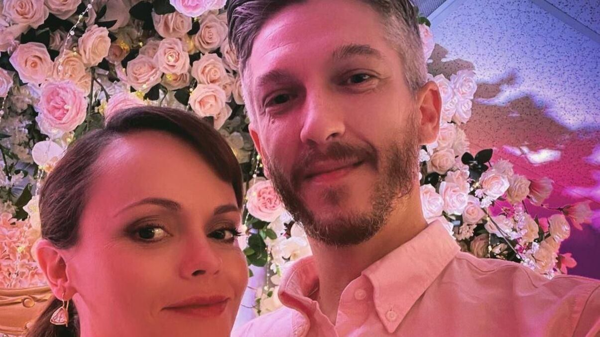 Беременная актриса Кристина Риччи вышла замуж: трогательные фото Беременная актриса Кристина Риччи вышла замуж: трогательные фото