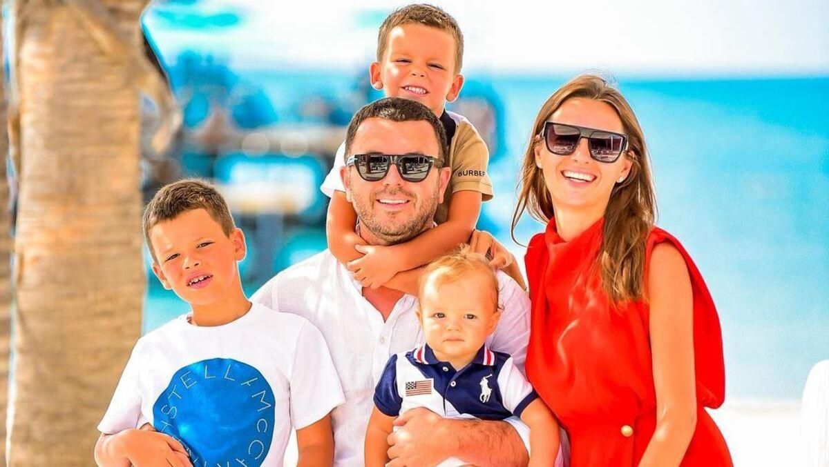 Григорий Решетник поздравил жену с 11 годовщиной брака: архивное фото со свадьбы Григорий Решетник поздравил жену с 11 годовщиной брака: архивное фото со свадьбы