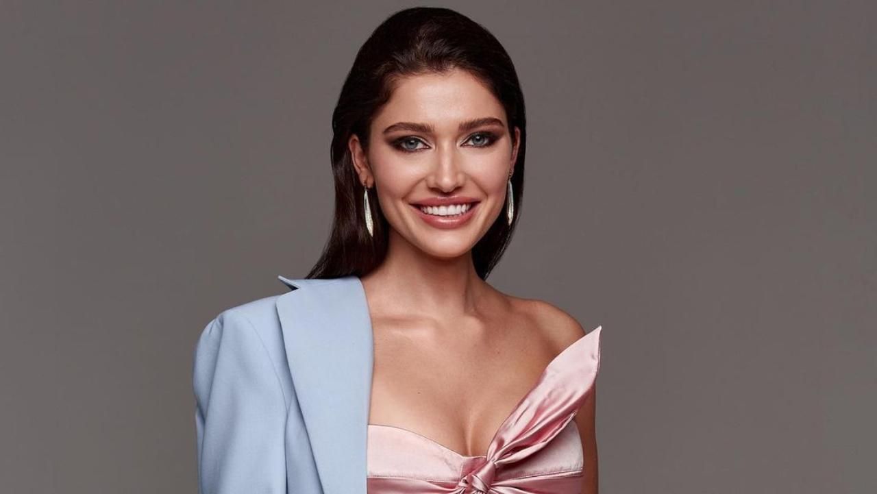 "Мисс Украина Вселенная 2020" Елизавета Ястремская подытожила год своей работы
