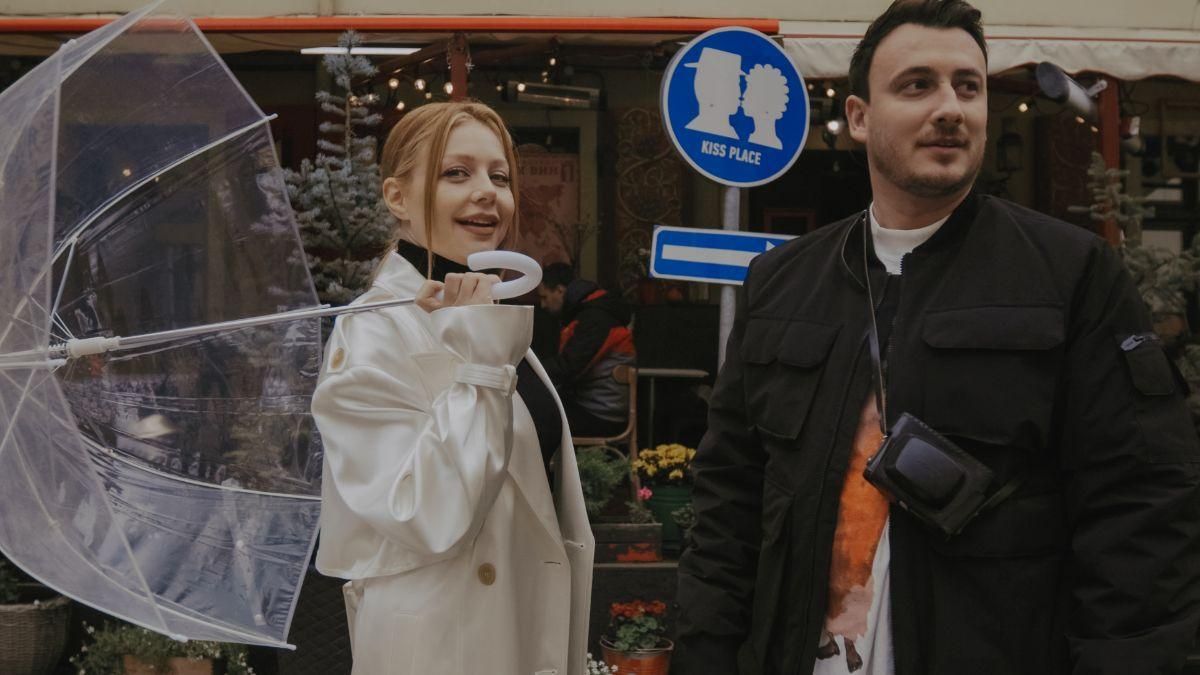 Тина Кароль и Ivan NAVI прогулялись по Львову: атмосферное видео
