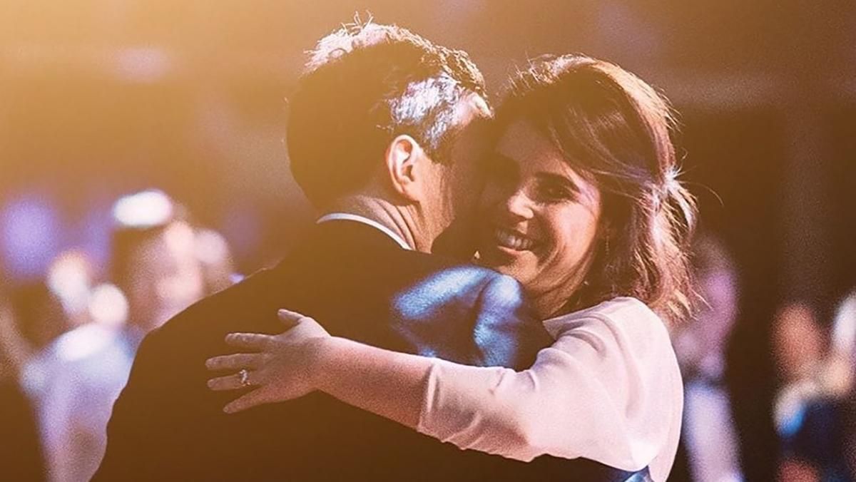 Принцеса Євгенія привітала чоловіка з річницею шлюбу: зворушливе фото - Showbiz Принцеса Євгенія привітала чоловіка з річницею шлюбу: зворушливе фото - Showbiz