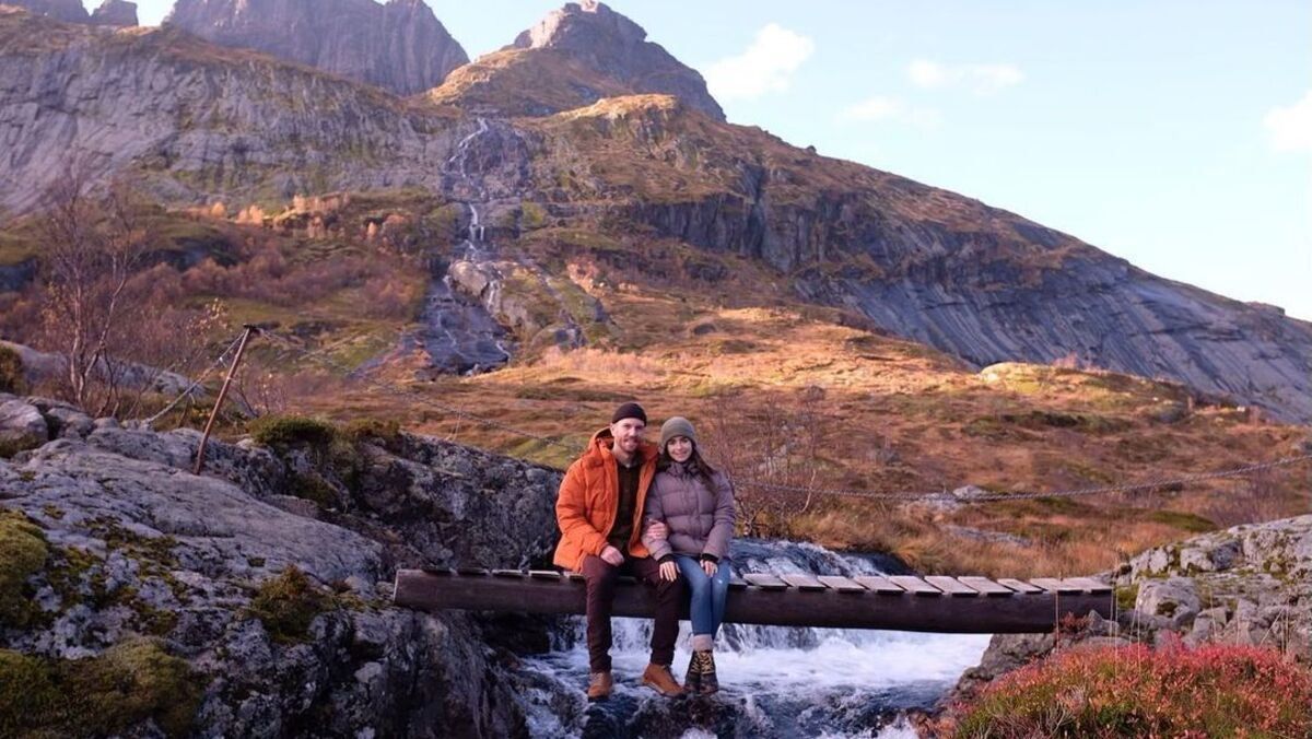 После сказочной свадьбы: Лили Коллинз и Чарли Макдауэлл провели медовый месяц в Скандинавии