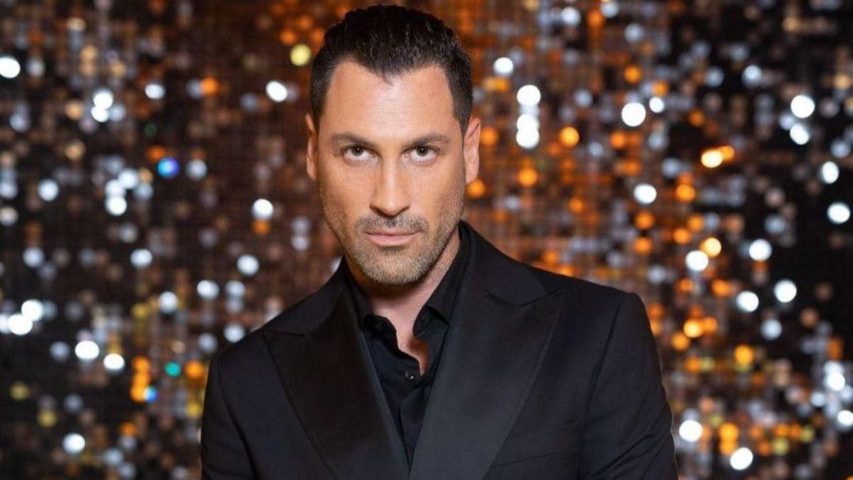 Максим Чмерковський з "Танців з зірками" розповів про знайомство з Девідом та Вікторією Бекхем - Новини шоу-бізнесу - Showbiz Максим Чмерковський з "Танців з зірками" розповів про знайомство з Девідом та Вікторією Бекхем - Новини шоу-бізнесу - Showbiz