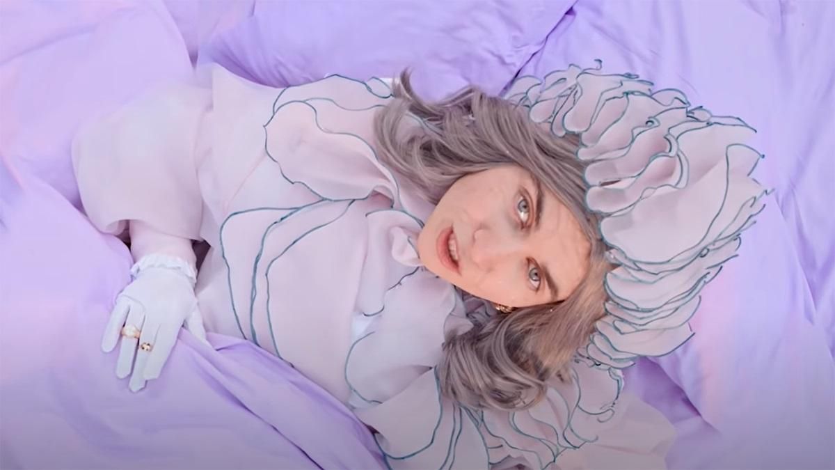 В день рождения: Jerry Heil презентовала песню и клип по мотивам "Холостячки" В день рождения: Jerry Heil презентовала песню и клип по мотивам "Холостячки"