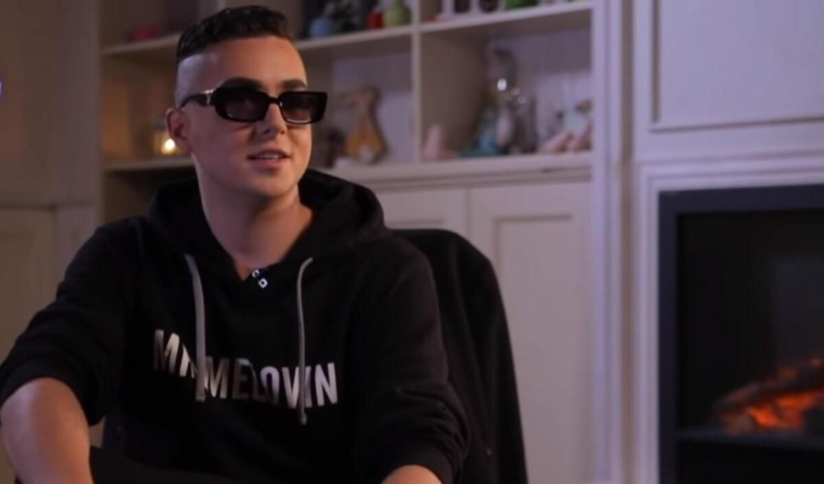 MELOVIN розповів про рекламу в інстаграмі за 20 тисяч доларів та користування фотошопом - Новини шоу-бізнесу - Showbiz MELOVIN розповів про рекламу в інстаграмі за 20 тисяч доларів та користування фотошопом - Новини шоу-бізнесу - Showbiz