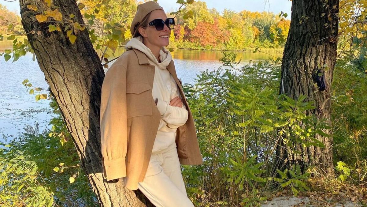 Катя Осадчая показала осенние фото без макияжа: яркие кадры Катя Осадчая показала осенние фото без макияжа: яркие кадры