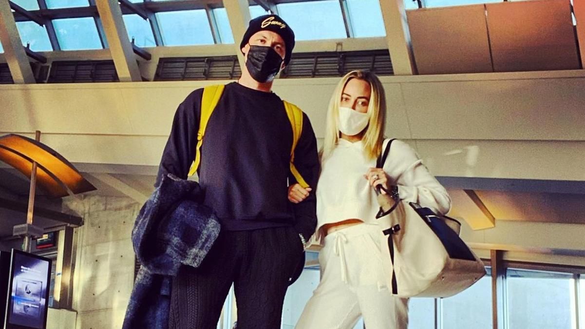 Суддя "Танців з зірками" Максим Чмерковський привіз дружину в Україну: перші фото - Новини шоу-бізнесу - Showbiz Суддя "Танців з зірками" Максим Чмерковський привіз дружину в Україну: перші фото - Новини шоу-бізнесу - Showbiz