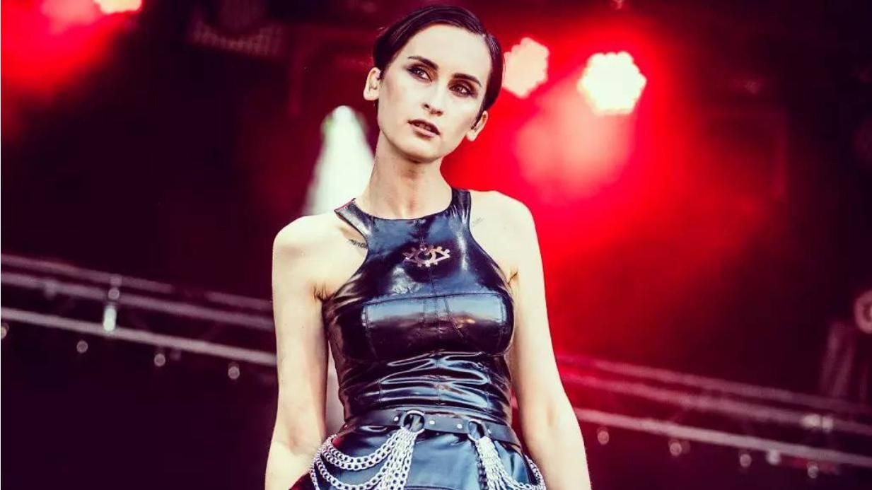 Голосом фронтвумен Go_A Екатерины Павленко зазвучат истории людей из оккупированного Крыма Голосом фронтвумен Go_A Екатерины Павленко зазвучат истории людей из оккупированного Крыма