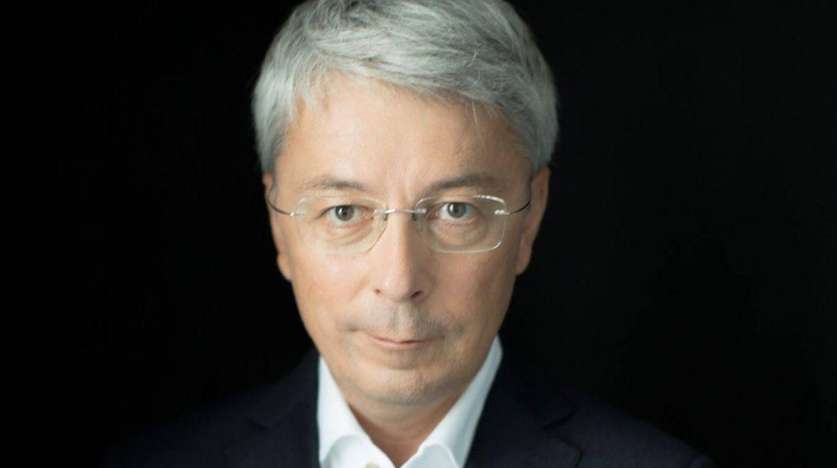 Ткаченко отреагировал на обращение Валентина Томусяка, попавшего в "черный список" Минкульта Ткаченко отреагировал на обращение Валентина Томусяка, попавшего в "черный список" Минкульта