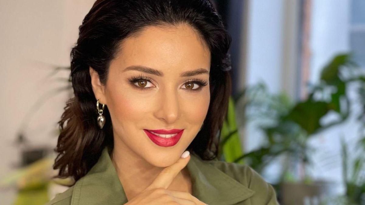 "Холостячка" Злата Огневич очаровала образом с ярким макияжем: эффектное фото "Холостячка" Злата Огневич очаровала образом с ярким макияжем: эффектное фото