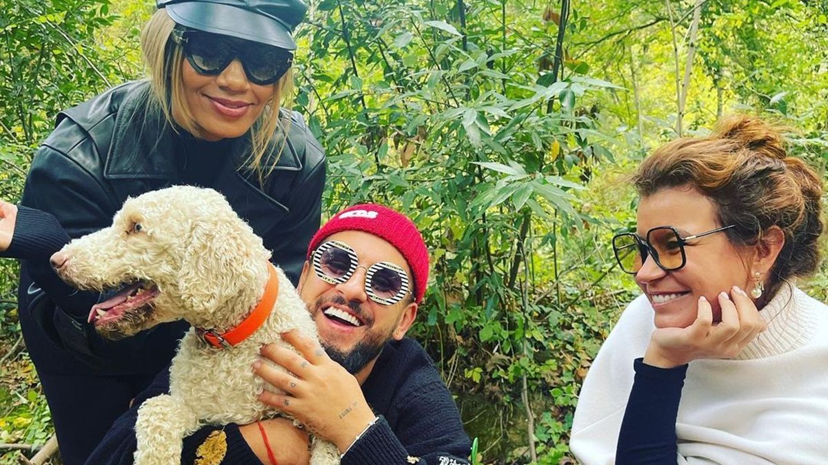 Монатик показал, как охотился на трюфели в Италии: забавные фото Монатик показал, как охотился на трюфели в Италии: забавные фото