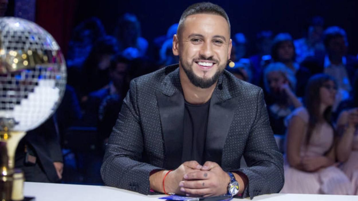 "Давай танцюй": під пісні якого відомого артиста виступатимуть у чвертьфіналі "Танців з зірками" - Новини шоу-бізнесу - Showbiz "Давай танцюй": під пісні якого відомого артиста виступатимуть у чвертьфіналі "Танців з зірками" - Новини шоу-бізнесу - Showbiz