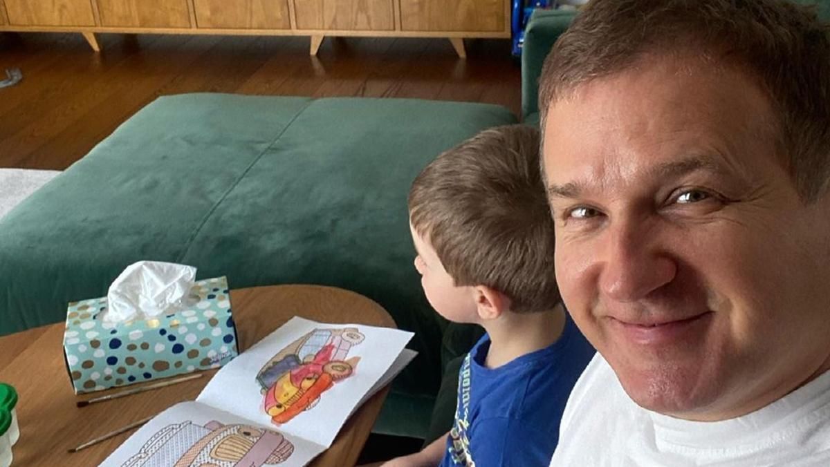Юрий Горбунов показал, как 4-летний сын готовит ему завтрак