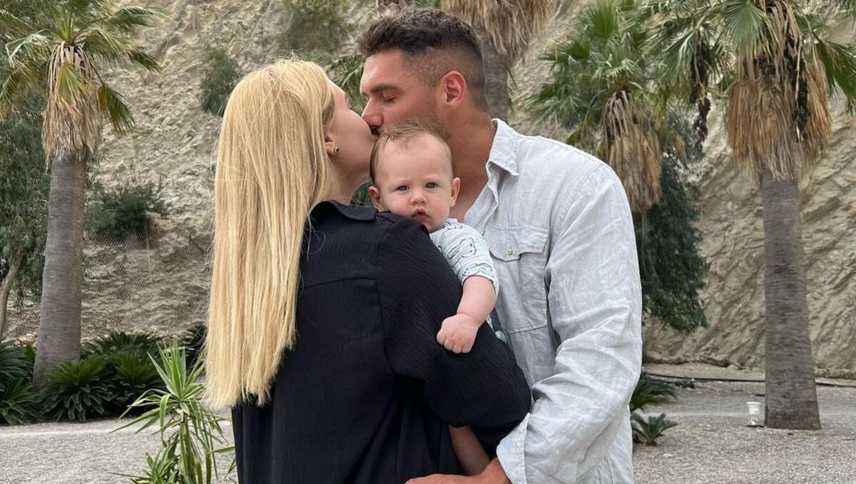 Через 3 недели после Турции: Даша Квиткова с мужем и сыном полетела в Египет Через 3 недели после Турции: Даша Квиткова с мужем и сыном полетела в Египет