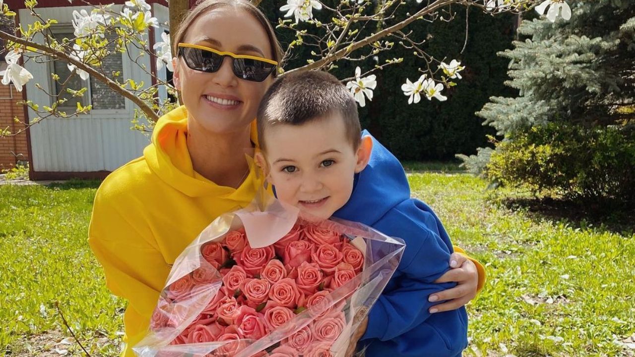 Як на зло – повна сієста, – Анна Різатдінова розповіла про екстримальні пологи - Новини шоу-бізнесу - Showbiz Як на зло – повна сієста, – Анна Різатдінова розповіла про екстримальні пологи - Новини шоу-бізнесу - Showbiz