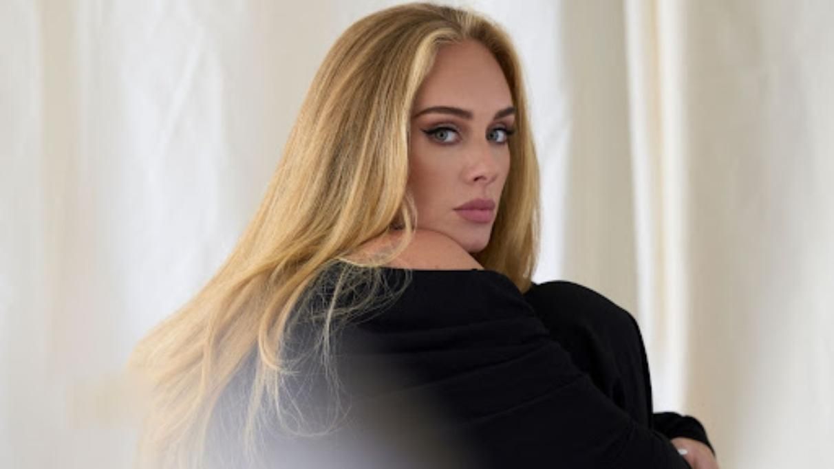 Адель выпустила альбом "30" впервые за 6 лет: треки, которых ждал весь мир Адель выпустила альбом "30" впервые за 6 лет: треки, которых ждал весь мир