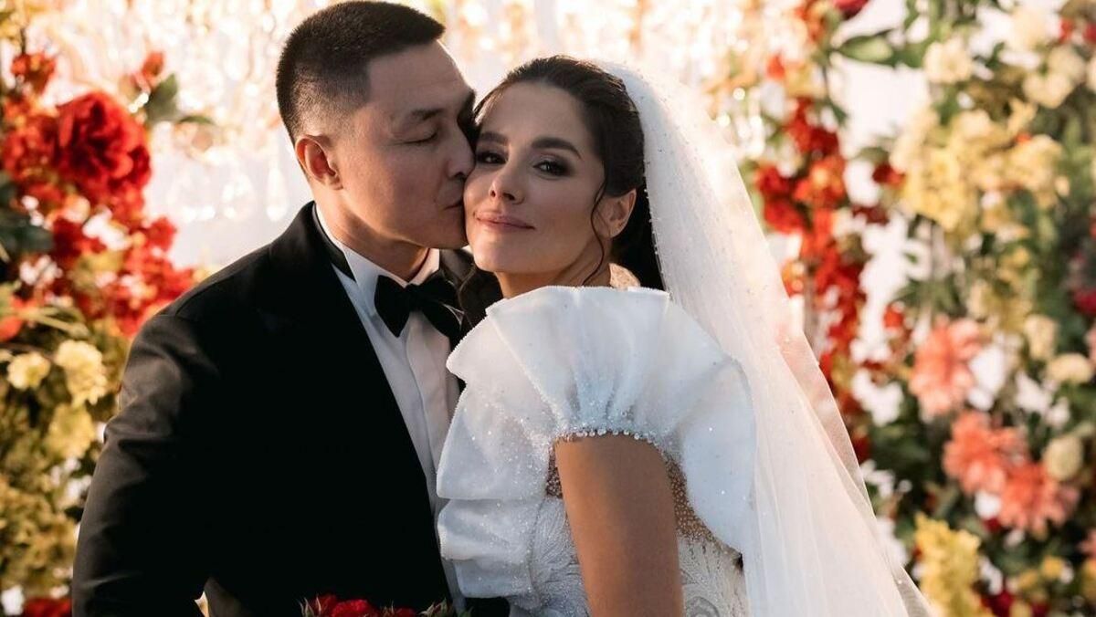 На Мальдивах и в Украине: Иванна Онуфрийчук объяснила, зачем ей была нужна вторая свадьба На Мальдивах и в Украине: Иванна Онуфрийчук объяснила, зачем ей была нужна вторая свадьба