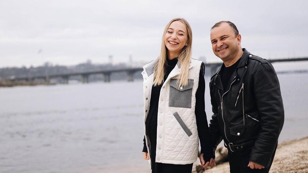 Виктор Павлик публично защитил молодую возлюбленную от нападок экс-жены Виктор Павлик публично защитил молодую возлюбленную от нападок экс-жены