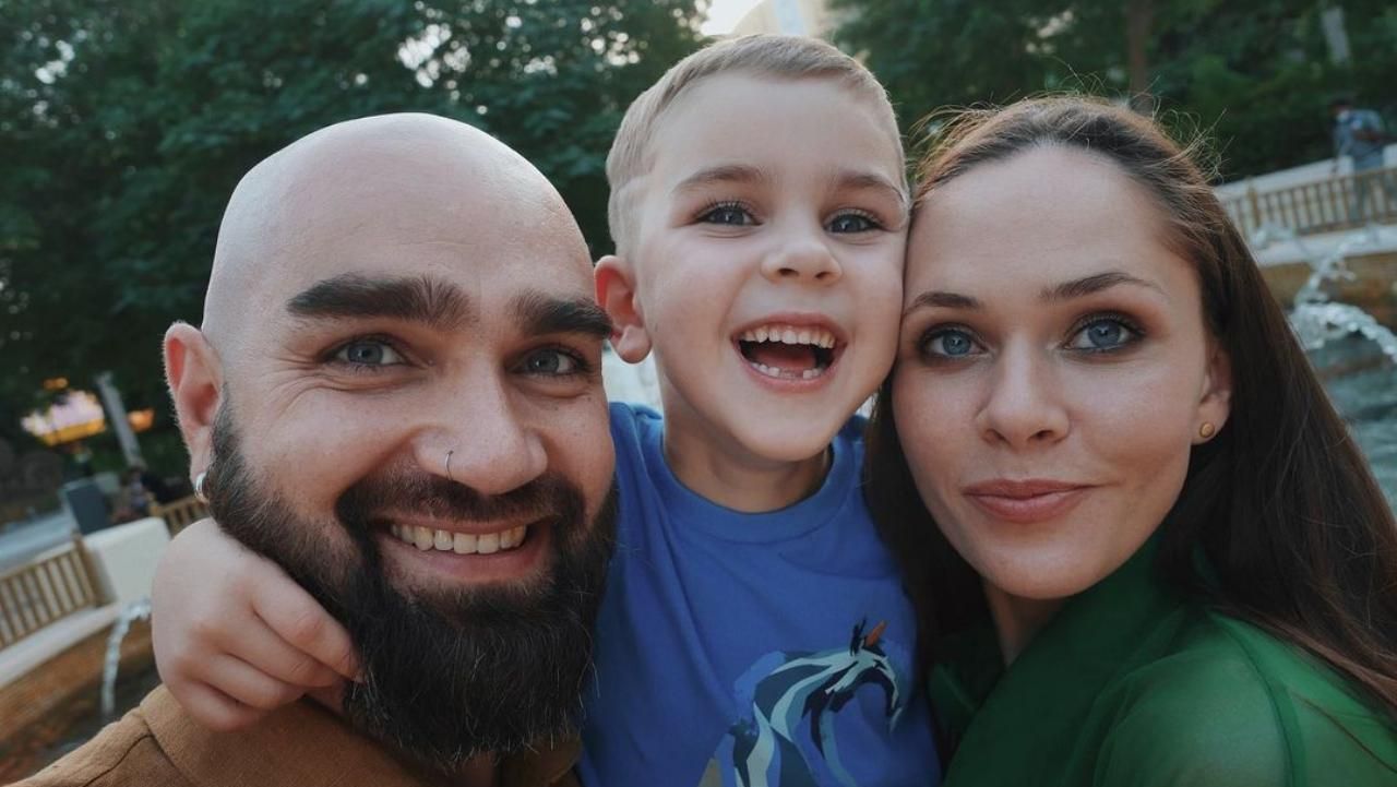 "Какой взрослый сынок": Юлия Санина проводит райский отдых с родными в Абу-Даби "Какой взрослый сынок": Юлия Санина проводит райский отдых с родными в Абу-Даби