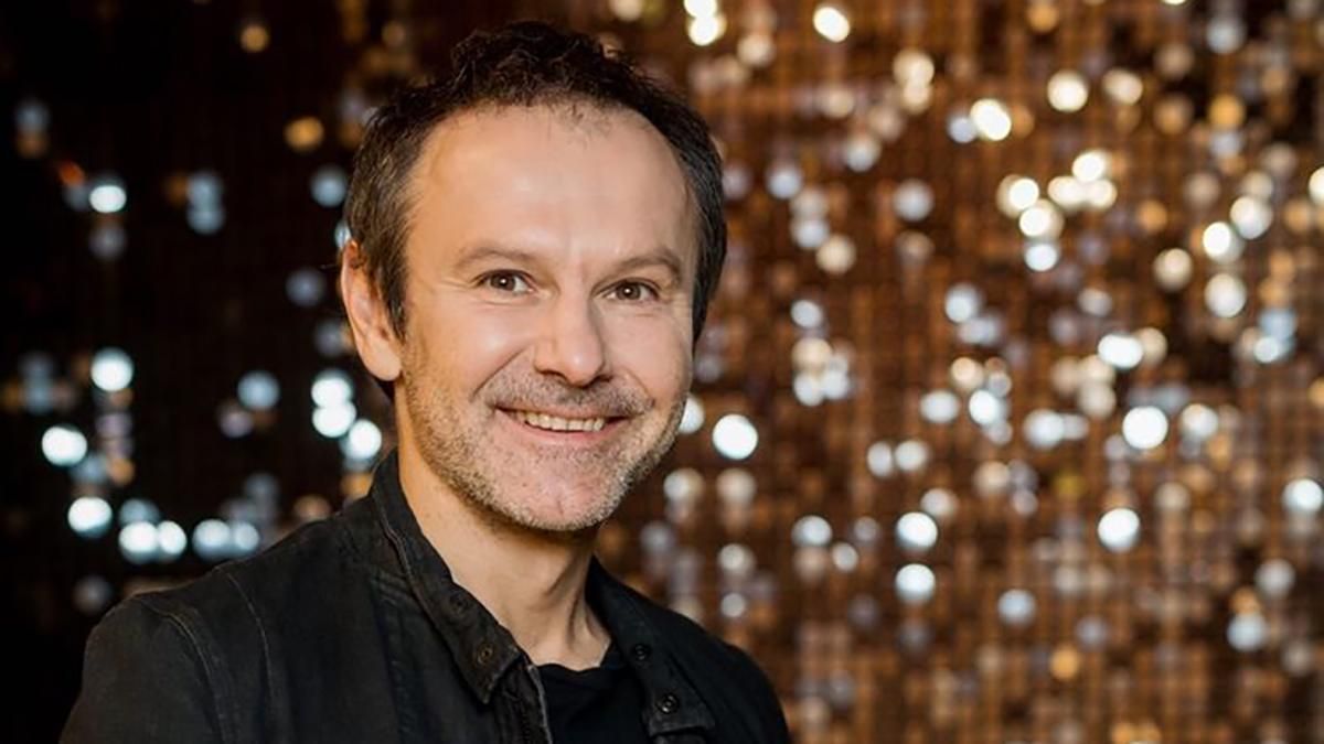 Святослав Вакарчук прокомментировал возвращение на "Голос страны" Святослав Вакарчук прокомментировал возвращение на "Голос страны"