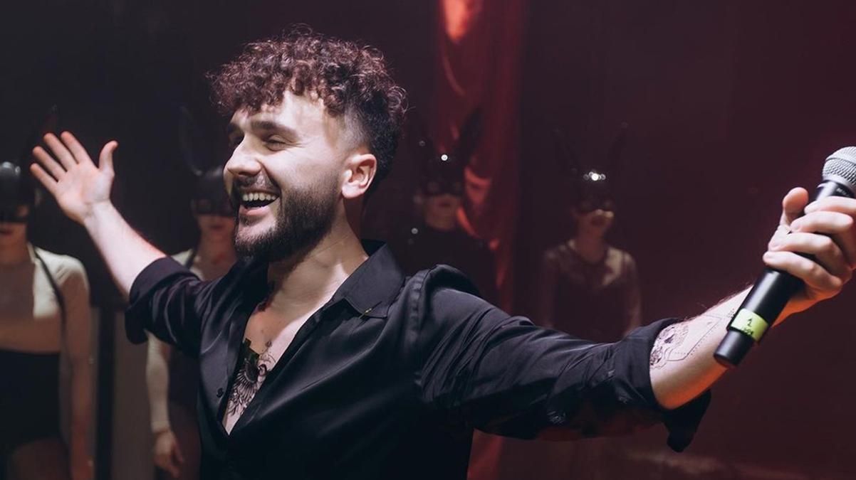 Залиско наконец признал свою "тупость и рассеянность": как ему живется после "голодной тусы" Залиско наконец признал свою "тупость и рассеянность": как ему живется после "голодной тусы"