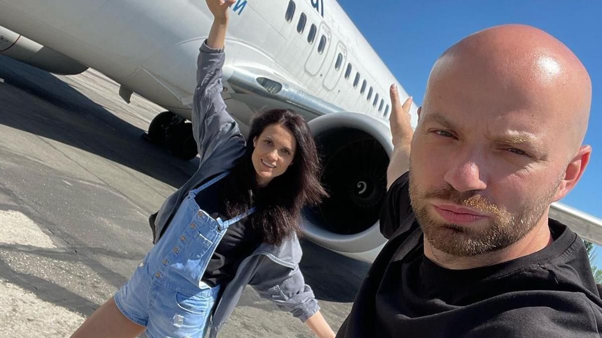 Слава Демин прокомментировал отношения с экс-женой, от которой ушел год назад Слава Демин прокомментировал отношения с экс-женой, от которой ушел год назад