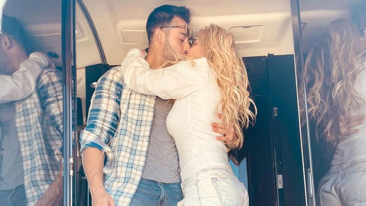 "Я щаслива": Брітні Спірс вперше за довгий час полетіла за кордон у день 40-річчя - Новини шоу-бізнесу - Showbiz "Я щаслива": Брітні Спірс вперше за довгий час полетіла за кордон у день 40-річчя - Новини шоу-бізнесу - Showbiz