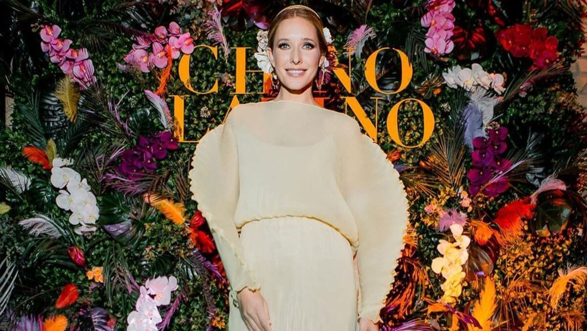 Катя Осадчая посетила светское мероприятие в бежевом платье: фото нежного образа звезды Катя Осадчая посетила светское мероприятие в бежевом платье: фото нежного образа звезды