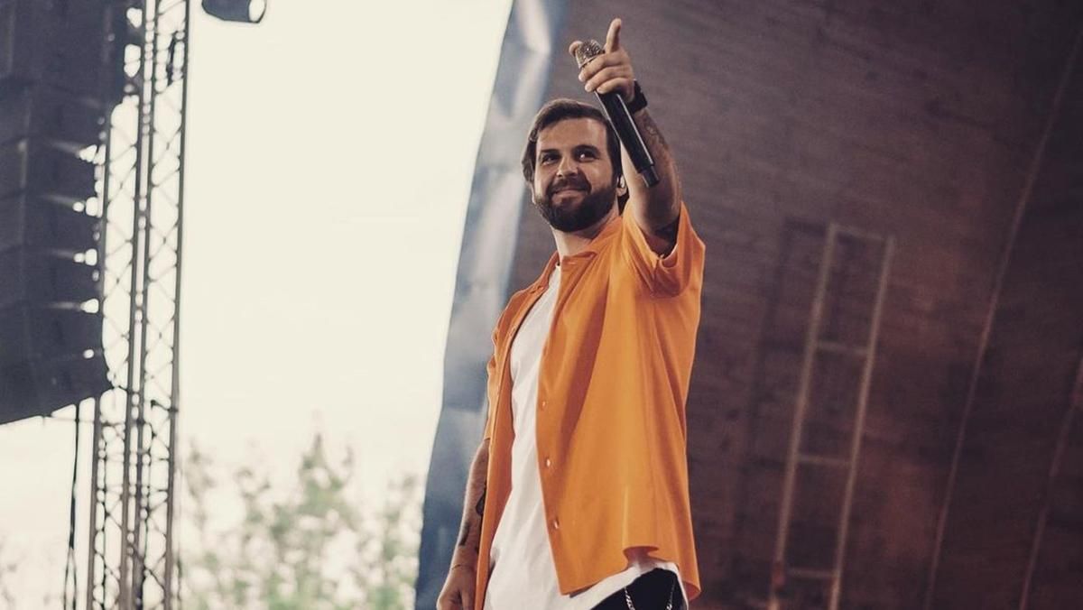 Лидер БЕZ ОБМЕЖЕНЬ вспомнил, как Тина Кароль отказалась петь с ним в дуэте Лидер БЕZ ОБМЕЖЕНЬ вспомнил, как Тина Кароль отказалась петь с ним в дуэте